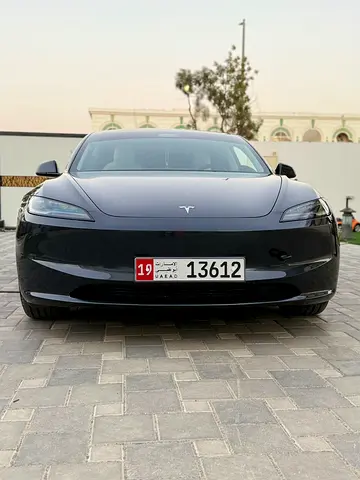 Tesla Model 3 Long range