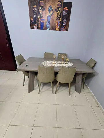 Stylish Dining Table Set with Chairs
