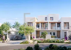 SINGLE ROW | ON WATER | MOTIVATED SELLER