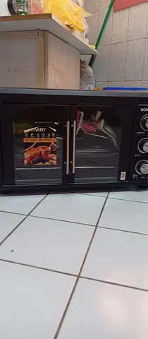 Brand New Electric Oven for Sale