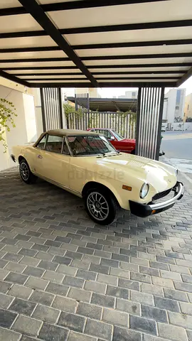 1979 Fiat Spider 2000 – Classic Convertible