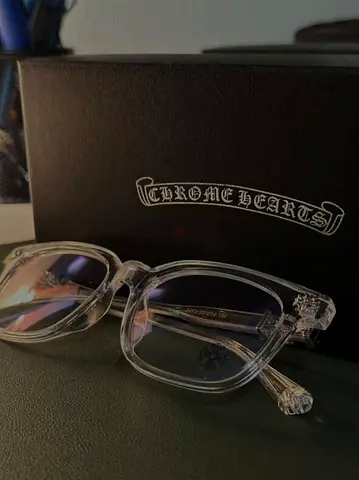 Stylish Chrome Hearts Eyewear with Case