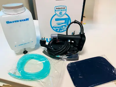 Sliver Star Gravity Steam Iron ES300