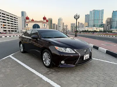 LEXUS ES350 MINT CONDITION