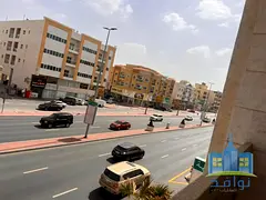 A room and a living room for rent with a very spacious area and a large balcony.