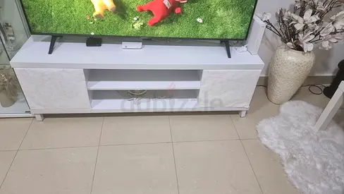 TV Table in a good condition
