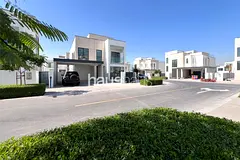 Corner Plot | Great Location | Community Expert