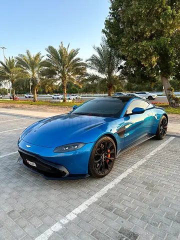 Aston Martin Vantage 2019 GCC under warranty