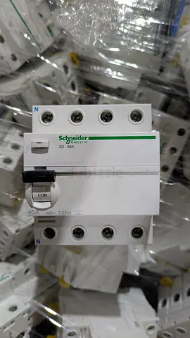 Schneider 40/100mA Circuit Breaker - Reliable Protection for Your Electrical System