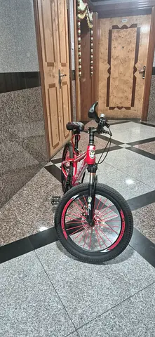 kids cycle 22 inch in good condition
