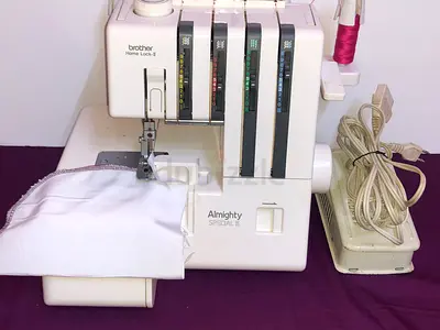 Overlock machine brother