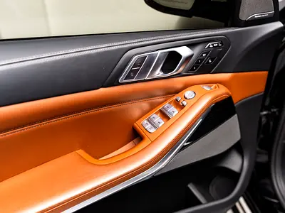 BMW X7 xDrive40i, миниатюра 8