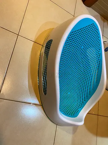 Comfortable Baby Bath Tub for Easy Bath Time