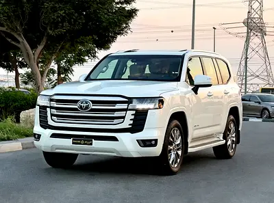 2024 Toyota Land Cruiser GXR 4.0l V6, Dealer Warranty, GCC Specifications