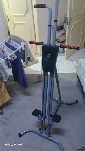 Exercise machine  for up and down movement to loose fat and get thin