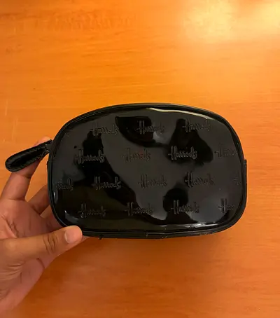 Harrods Pouch