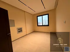 Golden opportunity! 2-bedroom apartment for annual rent in Ajman, master room, 2 bathrooms, central