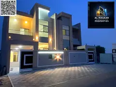 Luxury 3-story townhouse for sale, 7 master bedrooms and a roof terrace, price includes electricity,