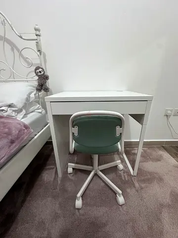 Childs Study Desk and Chair Set