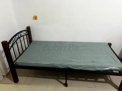 Sturdy Metal Bed Frame with Mattress