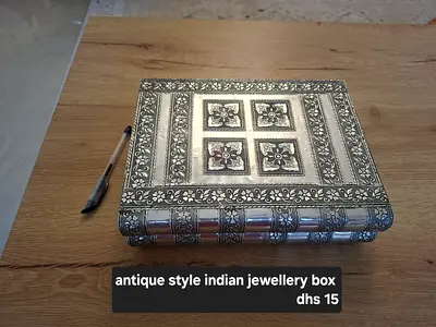 Antique jewellery box