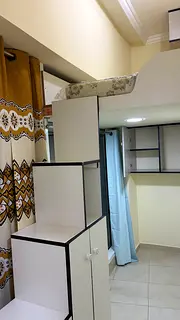 Neat Clean and spacious partition available near Dubai mall 2000 monthly