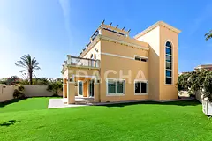 Single Row | Vacant | Corner Unit