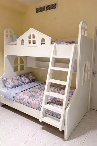 Bunk bed