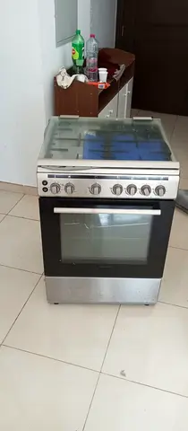 Daewoo cooking range (6 month warranty left from carrefour)