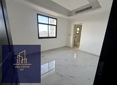 2 bedroom apartment family building free parking
