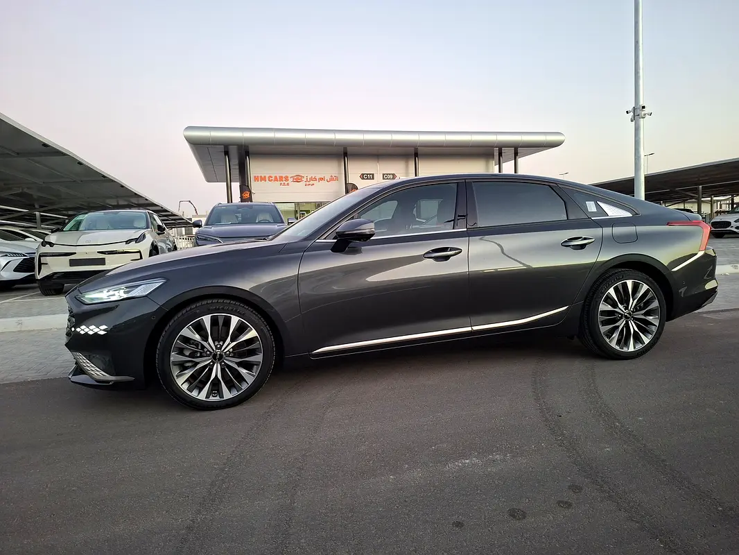 Kia K8 2022 — photo 1 of 12
