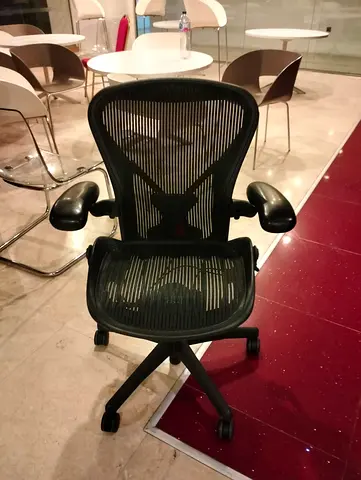 For selling Herman Miller Aeron chair size B and C available