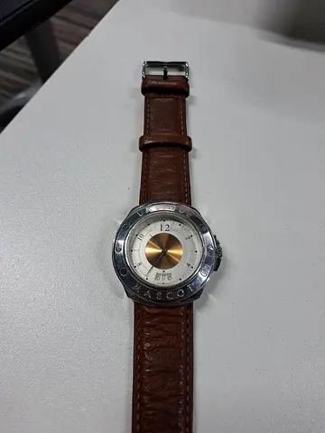 LALIQUE MASCOT WATCH