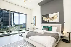 Bright &amp; Modern Studio II Ready To Move II Prime Location