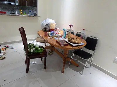 Wooden Dining Table with Chairs - Perfect for Family Gatherings