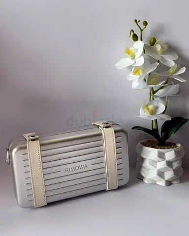 Very stylish rimowa side bag