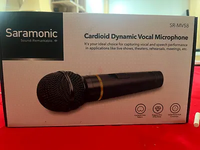 Saramonic SR-MV58 Cardioid Dynamic Vocal Microphone