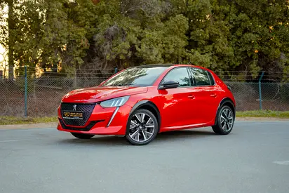 AED 674/Month | 208 GT | Free Warranty | GCC Specs | REF#P01816