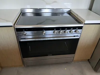 Siemens iq700 five Burner cooker electric ceramic 90cm
