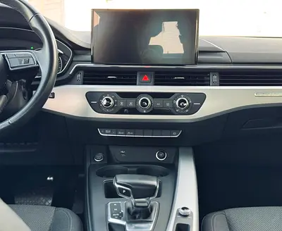 2021 AUDI A4 — миниатюра 16