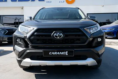 2025 Toyota RAV 4 照片 2