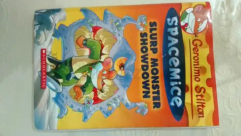 Geronimo Stilton: Space Mice - Slurp Monster Showdown