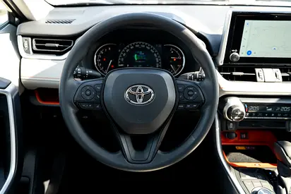 2025 Toyota RAV 4 照片 9