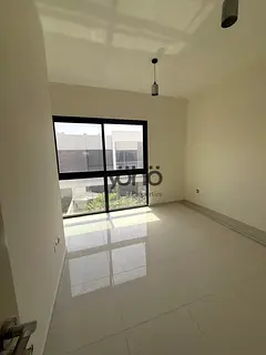 4 BED+MAIDS | READY TO MOVE | VACANT