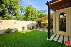Vacant Now | Single Row | Middle Unit