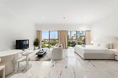 Modern Studio | City Views | All Bills Included