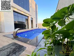 Excellent price including registration and ownership fees: 4-bedroom villa with a swimming pool, dir