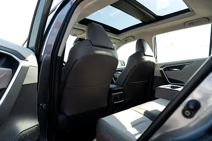 صورة مصغرة 15 لـ 2025 Toyota RAV 4