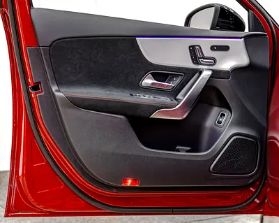2025 Mercedes-BENZ A-CLASS — миниатюра 18