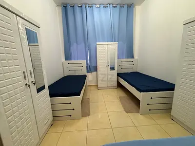 Ladies executive bedspace; Fully furnished available in shabiya 10 (near madina)
